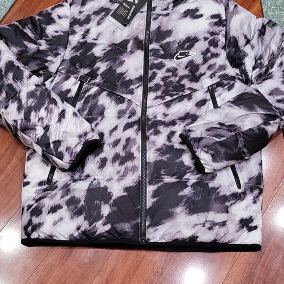 NWT Men's Nike DOWN HOODED JACKET - Picture 6 of 13